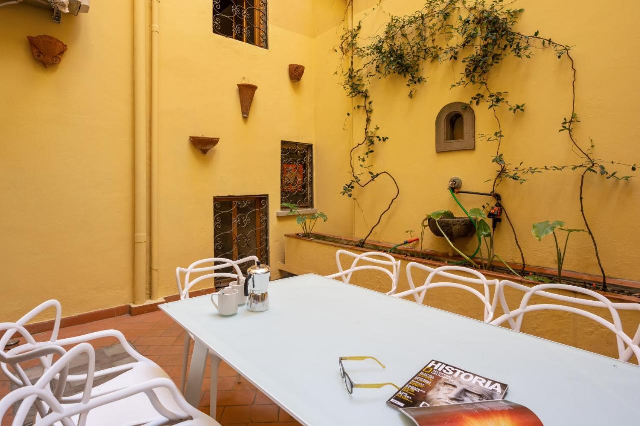 Palazzo Pitti Apartment With Terrace Флоренція Екстер'єр фото